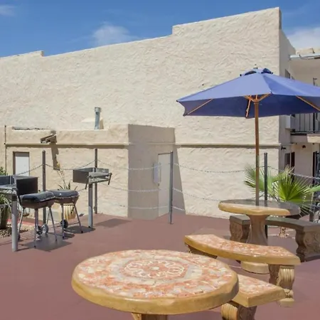 Townhouse Barstow Route 66 Hotel